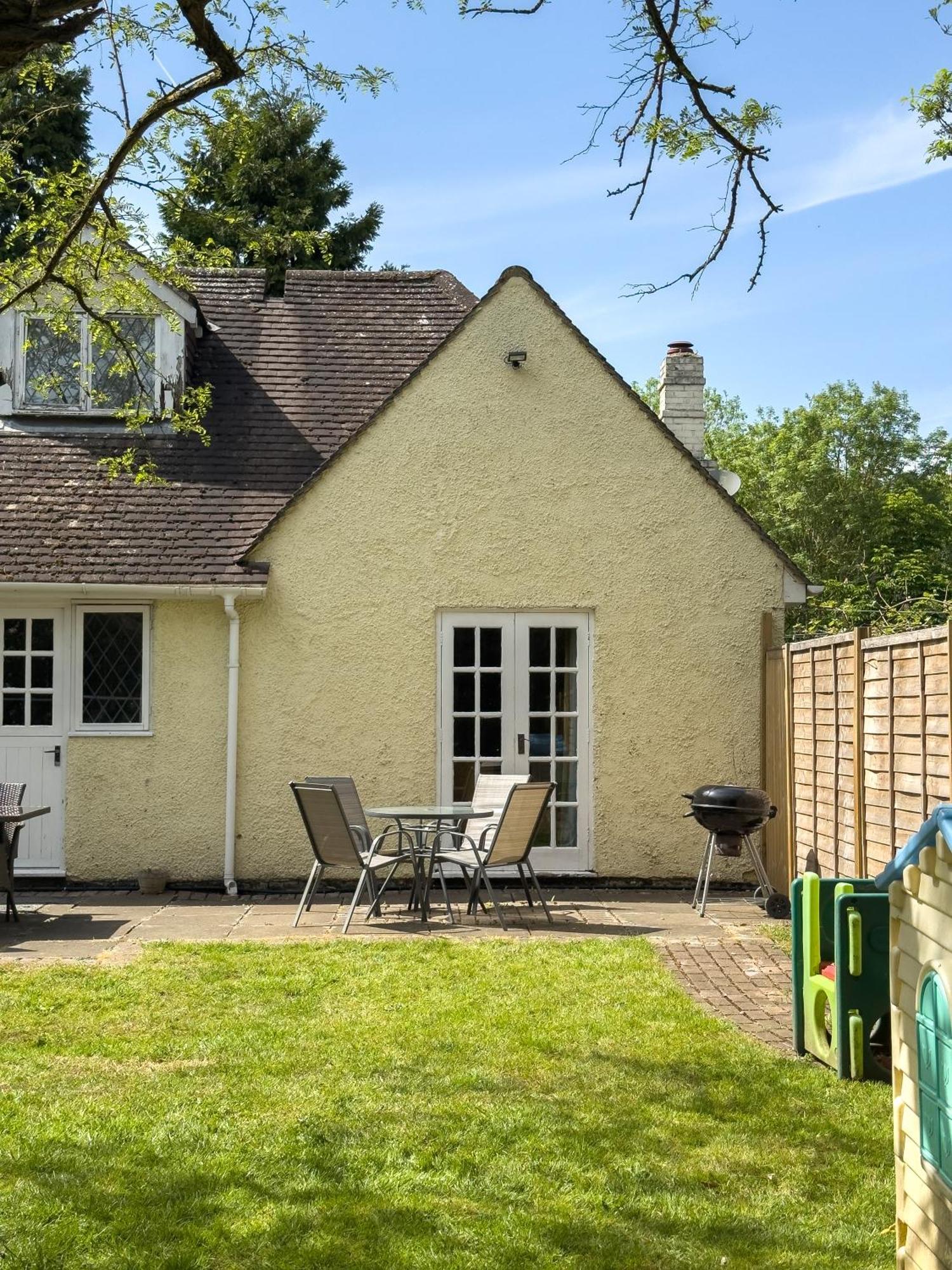 Rural Lodge Stay In Windsor! Hot Tub! Sleeps 20 Bray Eksteriør billede