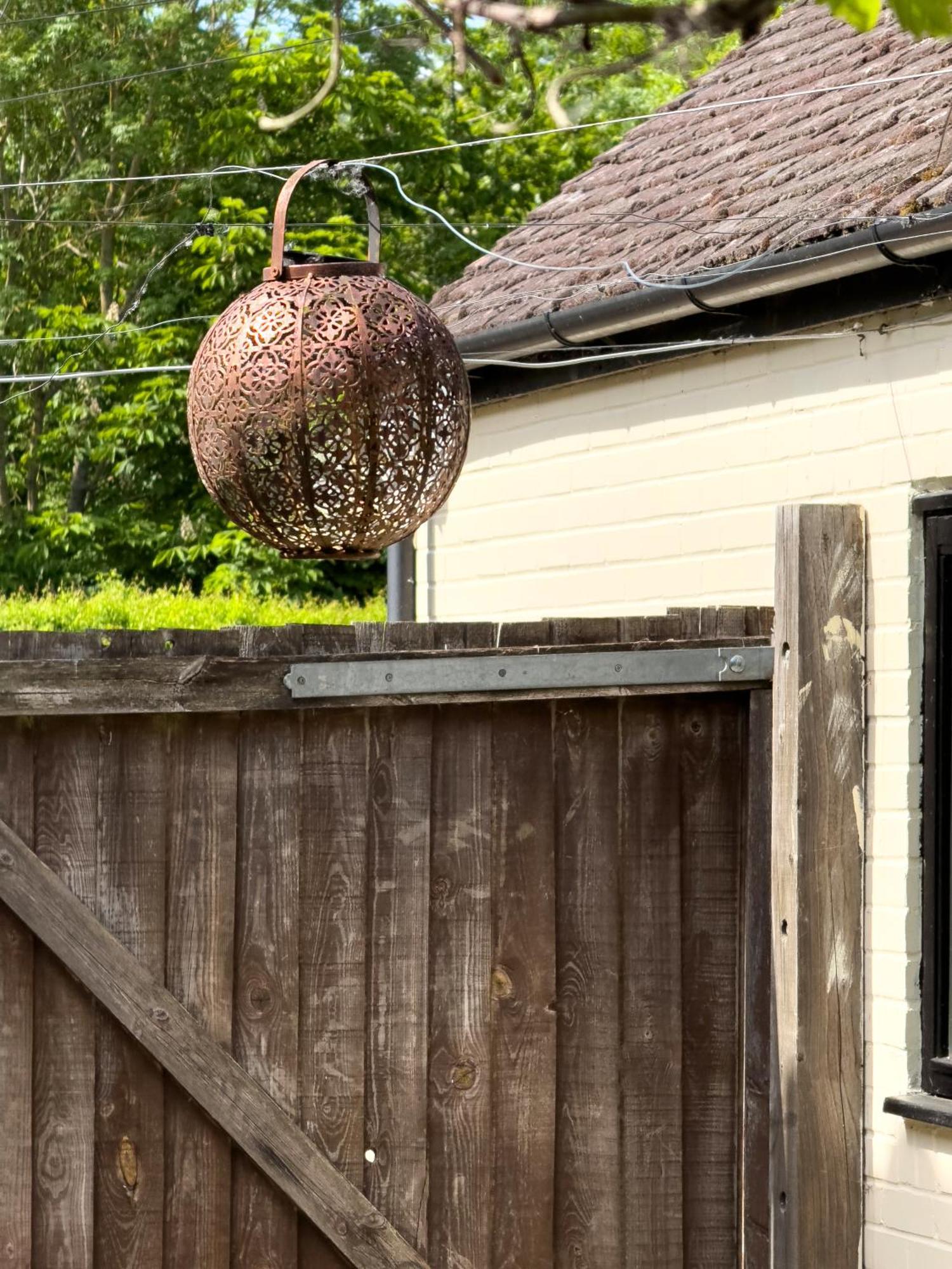 Rural Lodge Stay In Windsor! Hot Tub! Sleeps 20 Bray Eksteriør billede